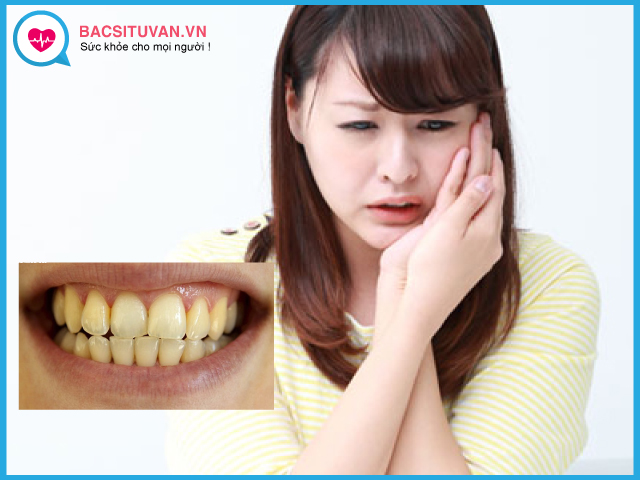 Răng dễ bị đau và bị ố vàng là một trong những biểu hiện của việc thiếu canxi