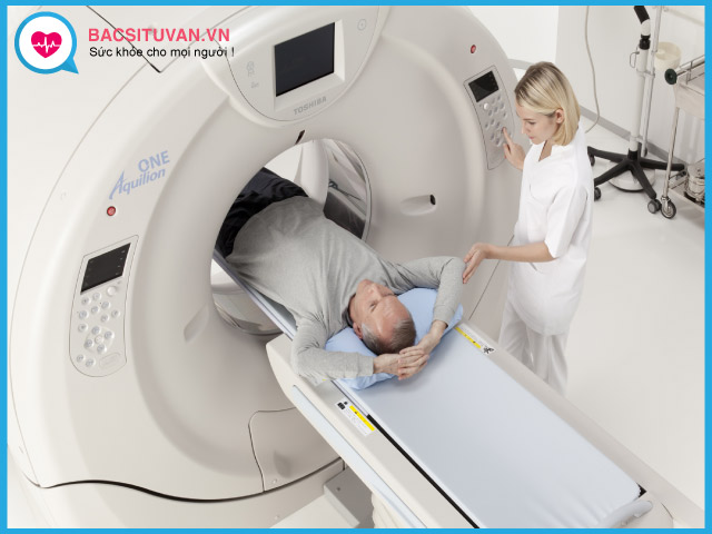 Chụp cắt lớp (CT scan) ổ bụng để chẩn đoán ung thư tuyến tụy